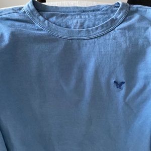 Men’s American Eagle long sleeve t-shirt. Blue. Size XS.